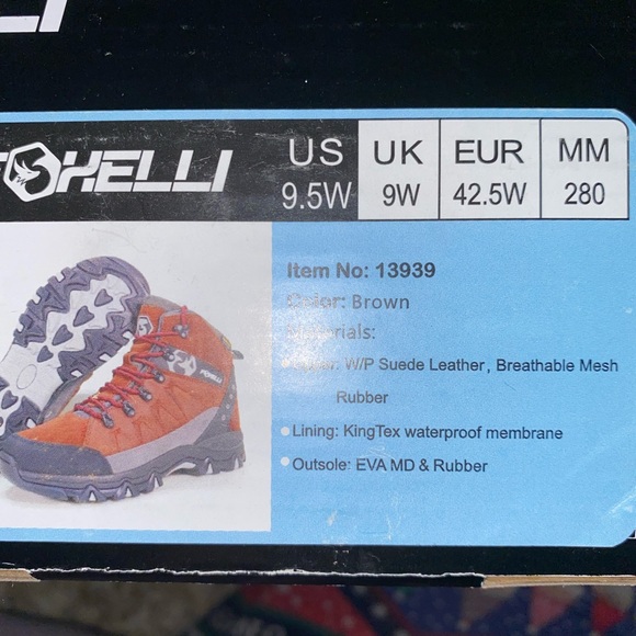 BRAND NEW FOXELLI BOOTS - Picture 2 of 3